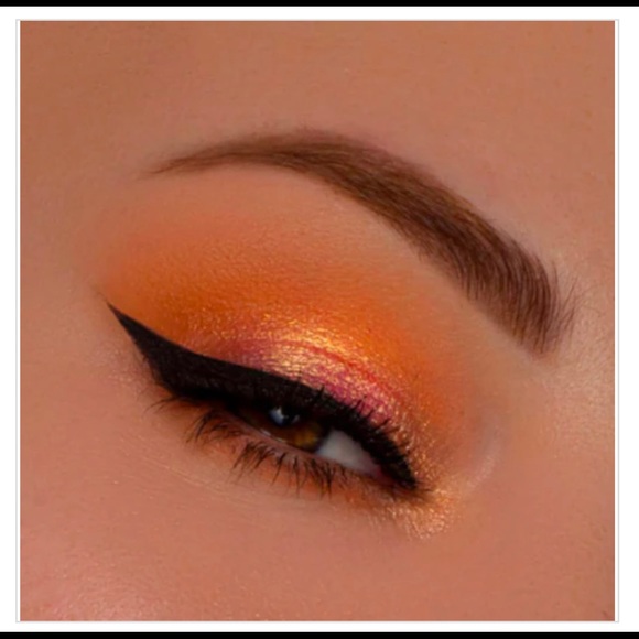 KAB Cosmetics DAY + NIGHT PALETTE - Picture 5 of 8